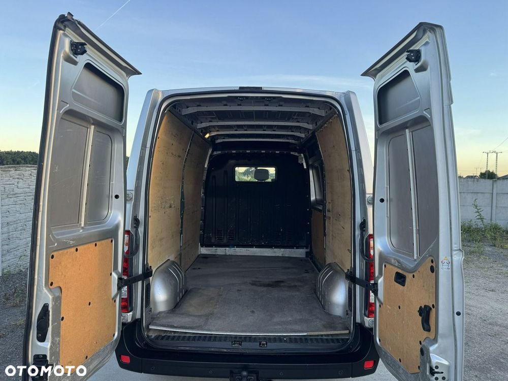 Opel Movano - 8