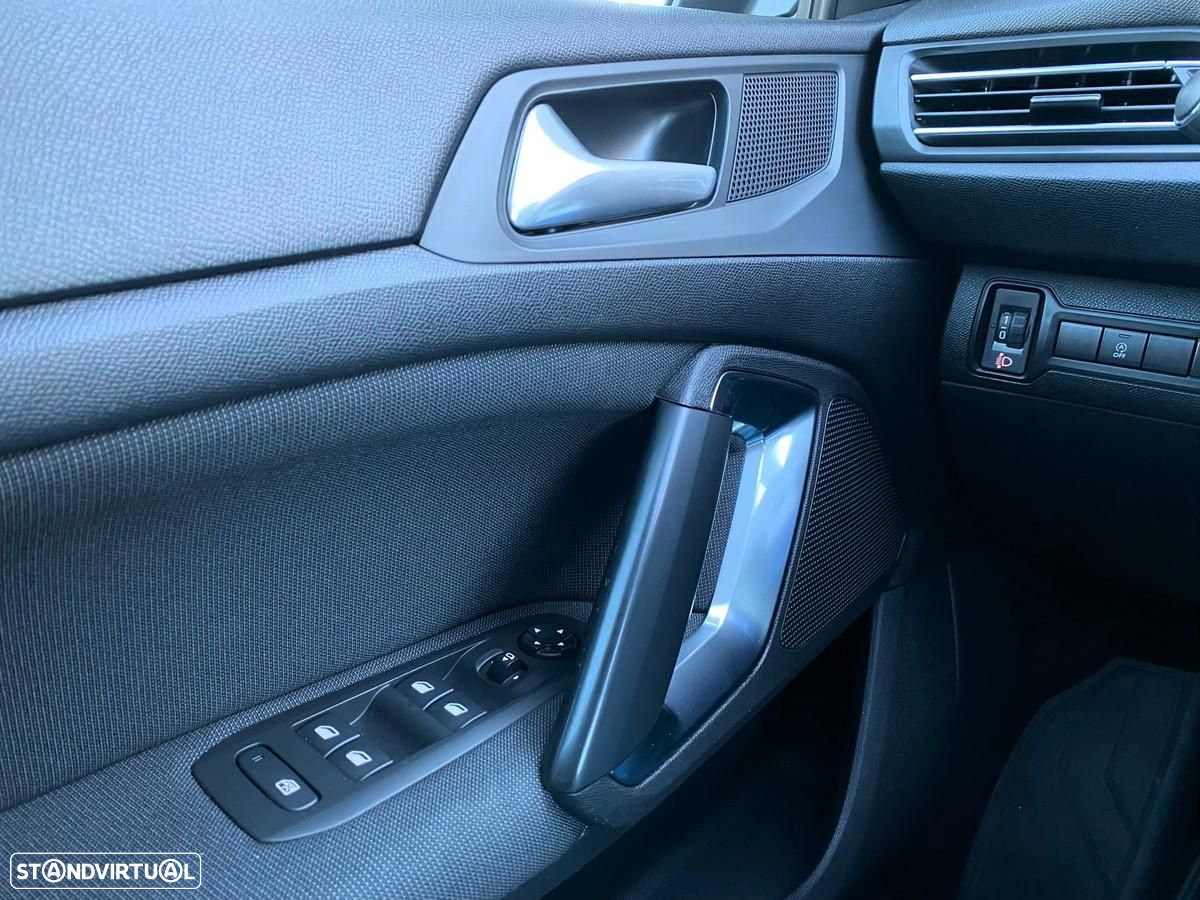 Peugeot 308 SW 1.5 BlueHDi Allure - 26