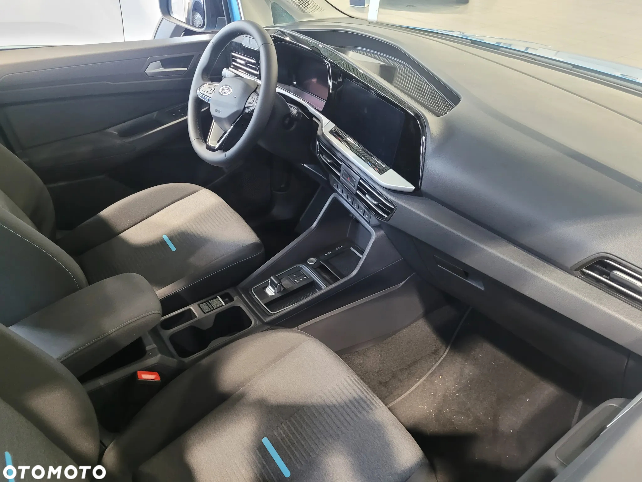 Ford Tourneo Connect Grand - 11