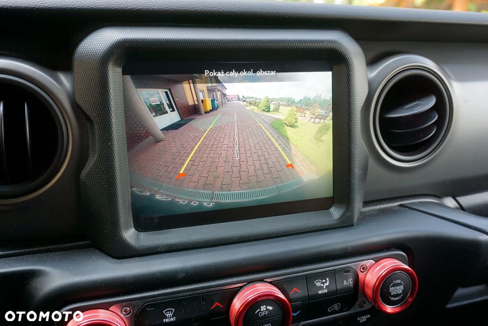 Jeep Wrangler - 19