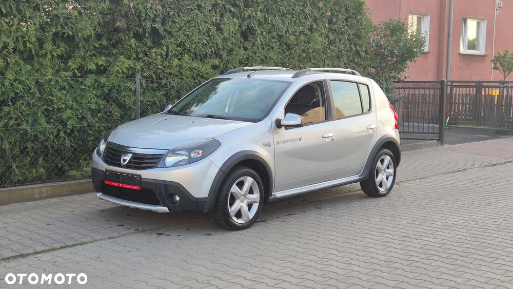 Dacia Sandero Stepway 1.6 - 6