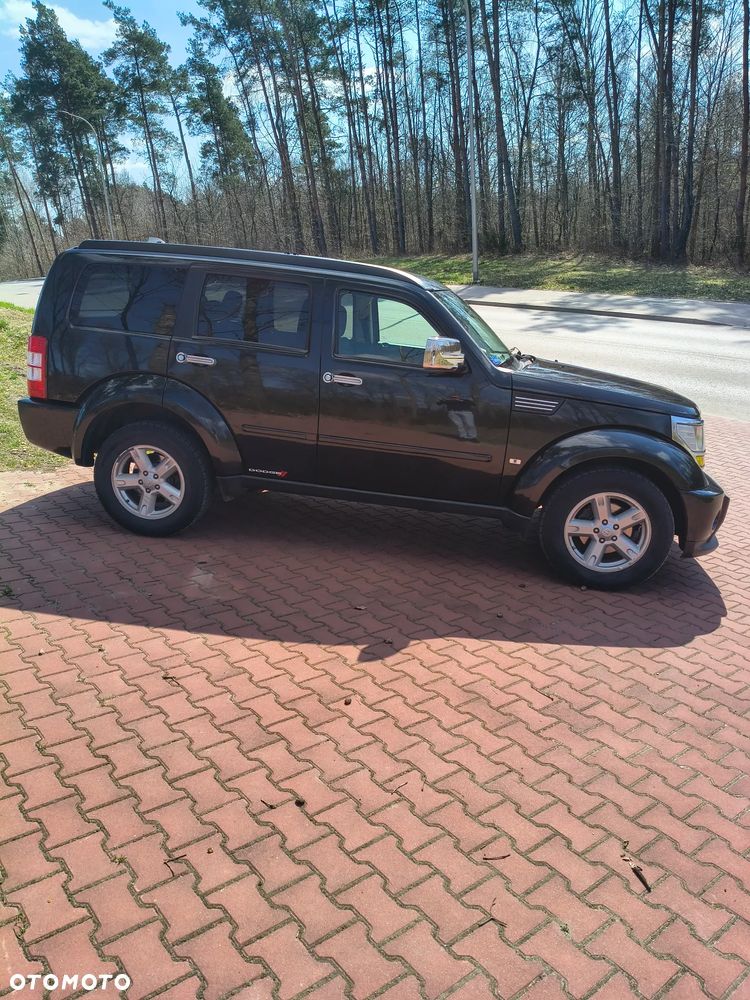 Dodge Nitro 2.8 CRD SXT - 4