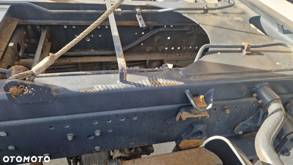 Mercedes-Benz Axor 1823 - 17