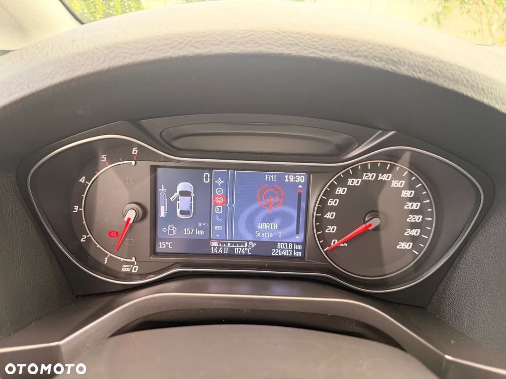 Ford S-Max 2.0 TDCi DPF Titanium - 25