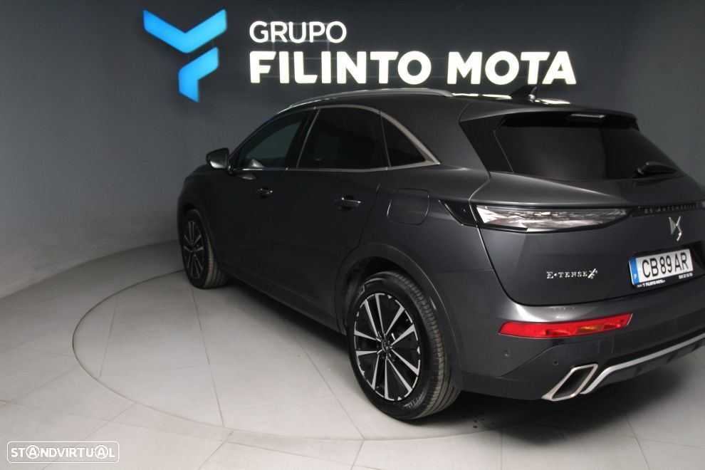 DS DS7 4x4 300 Rivoli - 4