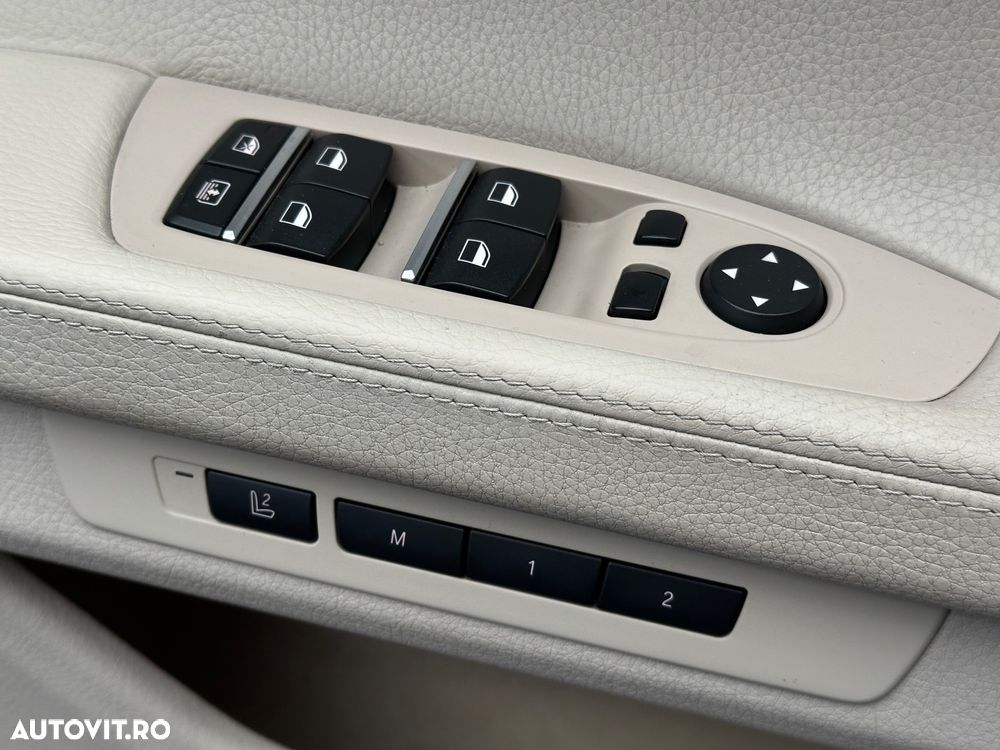 BMW Seria 7 740d xDrive - 29