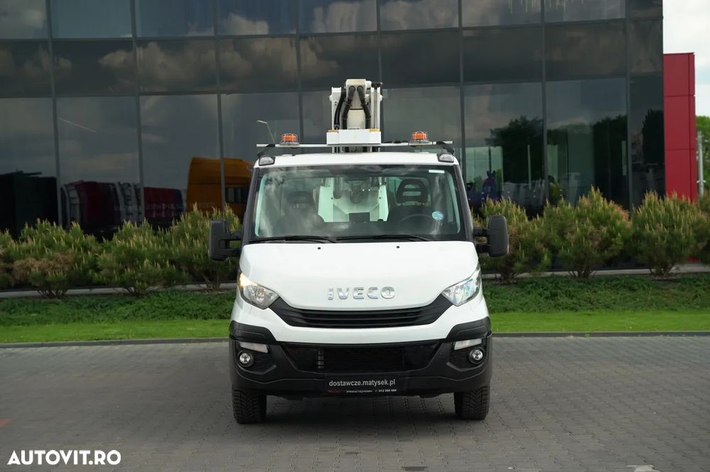 Iveco DAILY 35-140 / Platformă de lucru aeriană / FRANCE ELEVATEUR 141 TLE / 4 STABILIZATOARE / MANUALĂ / 2018 - 10