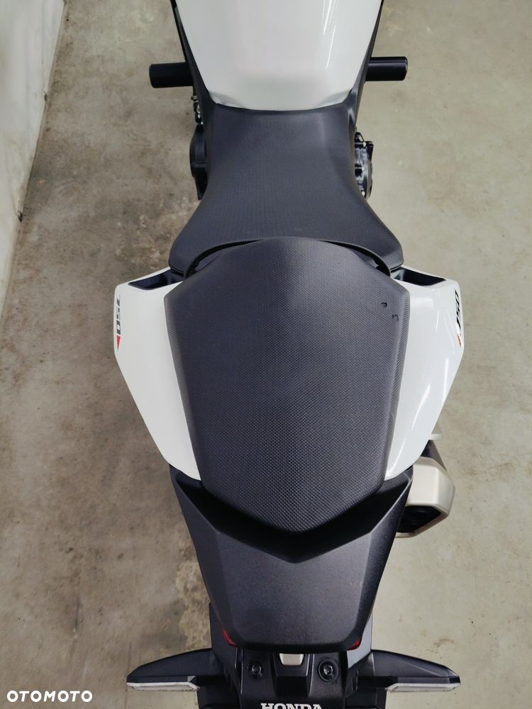 Honda Hornet - 11