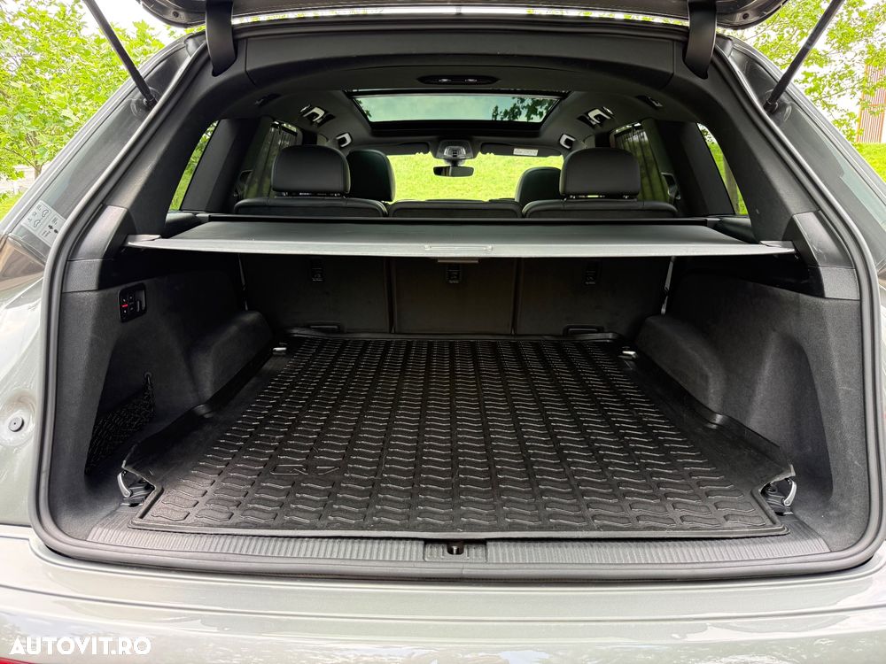 Audi Q7 - 8