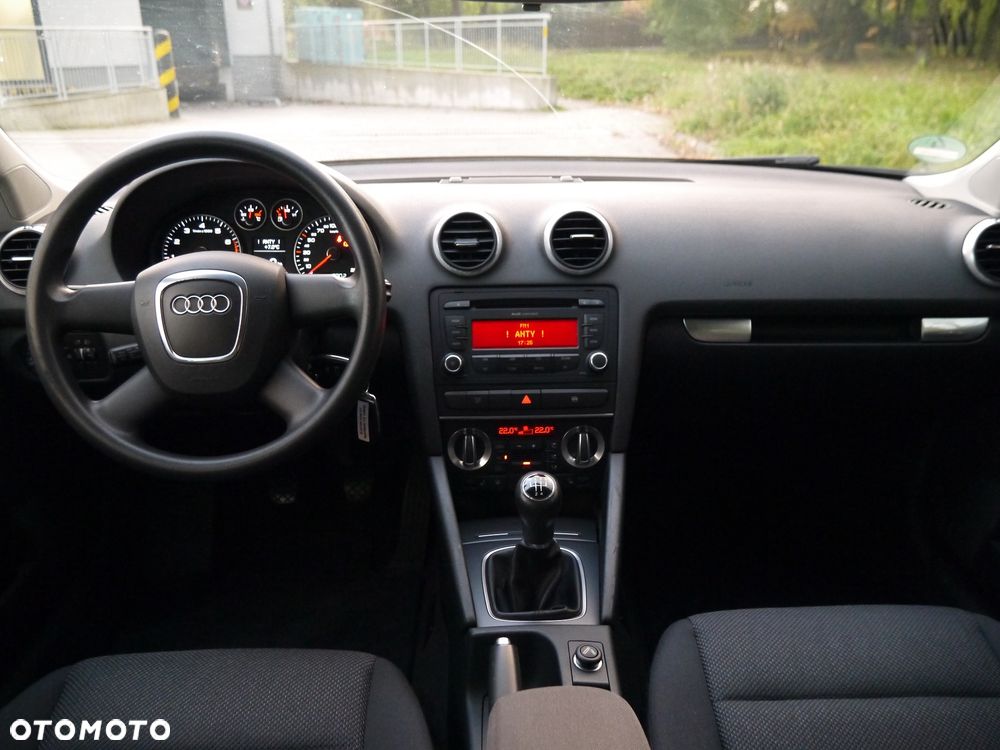 Audi A3 Sportback - 13
