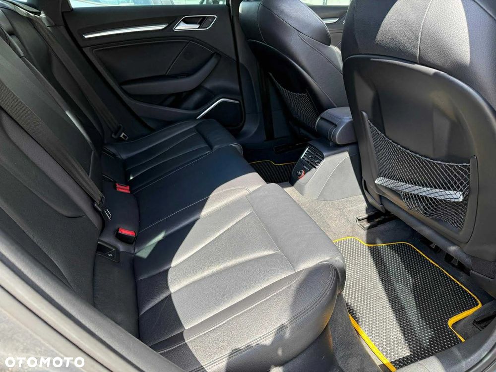Audi A3 2.0 TFSI quattro S tronic sport - 17