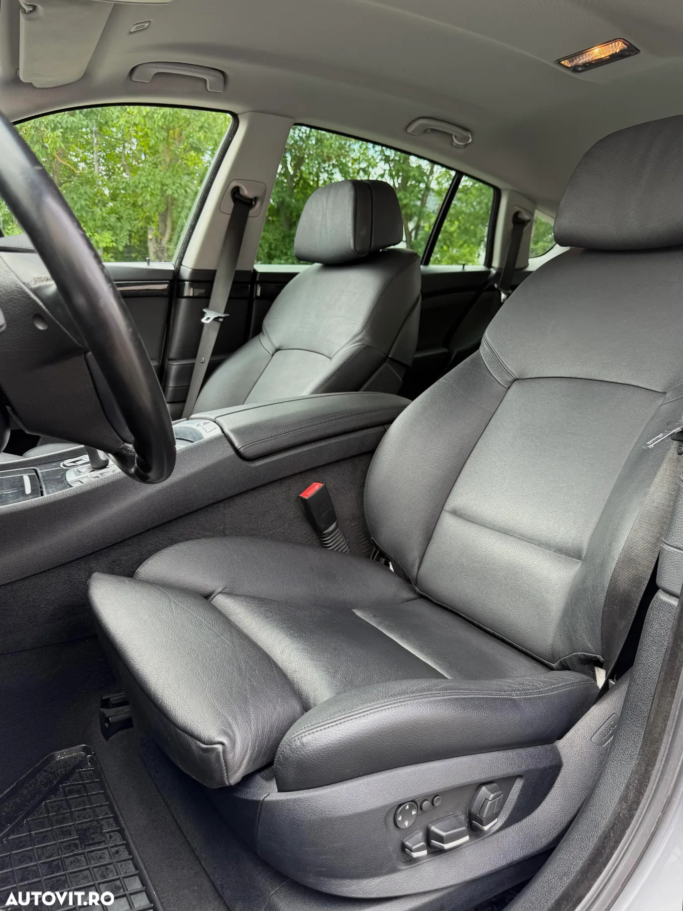 BMW Seria 5 530d Gran Turismo - 16