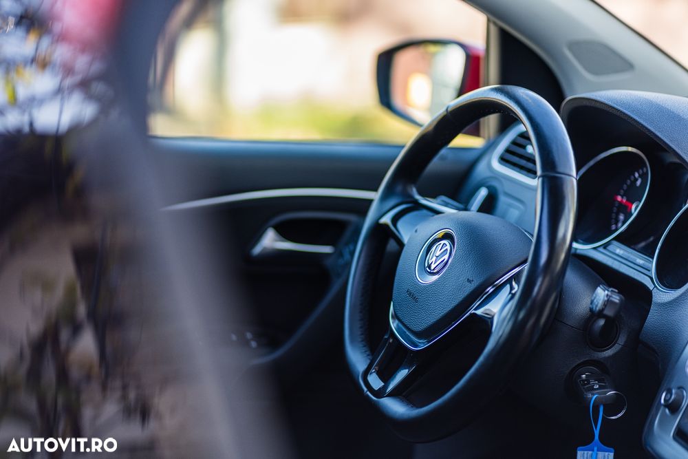 Volkswagen Polo 1.4 TDI (Blue Motion Technology) Highline - 19