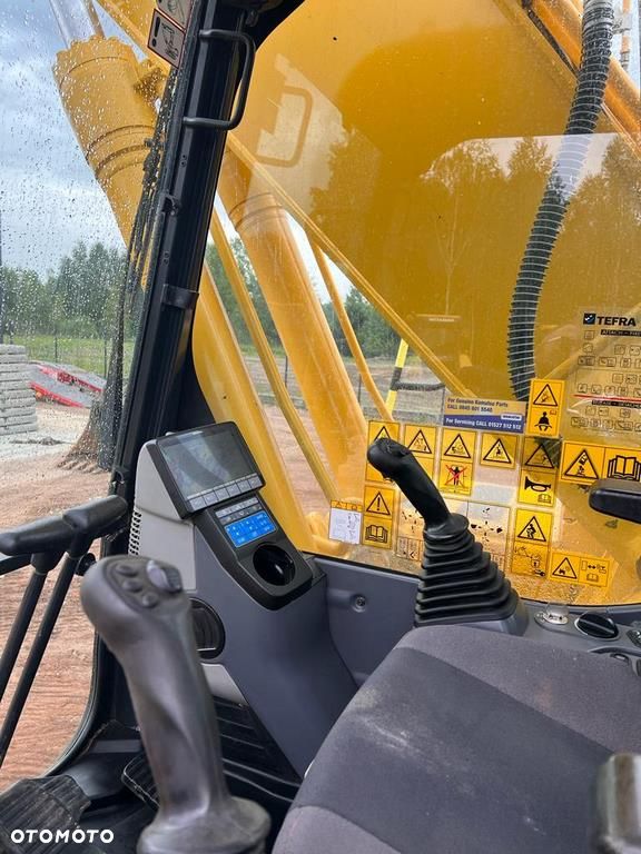 Komatsu PC210LC-11 - 9