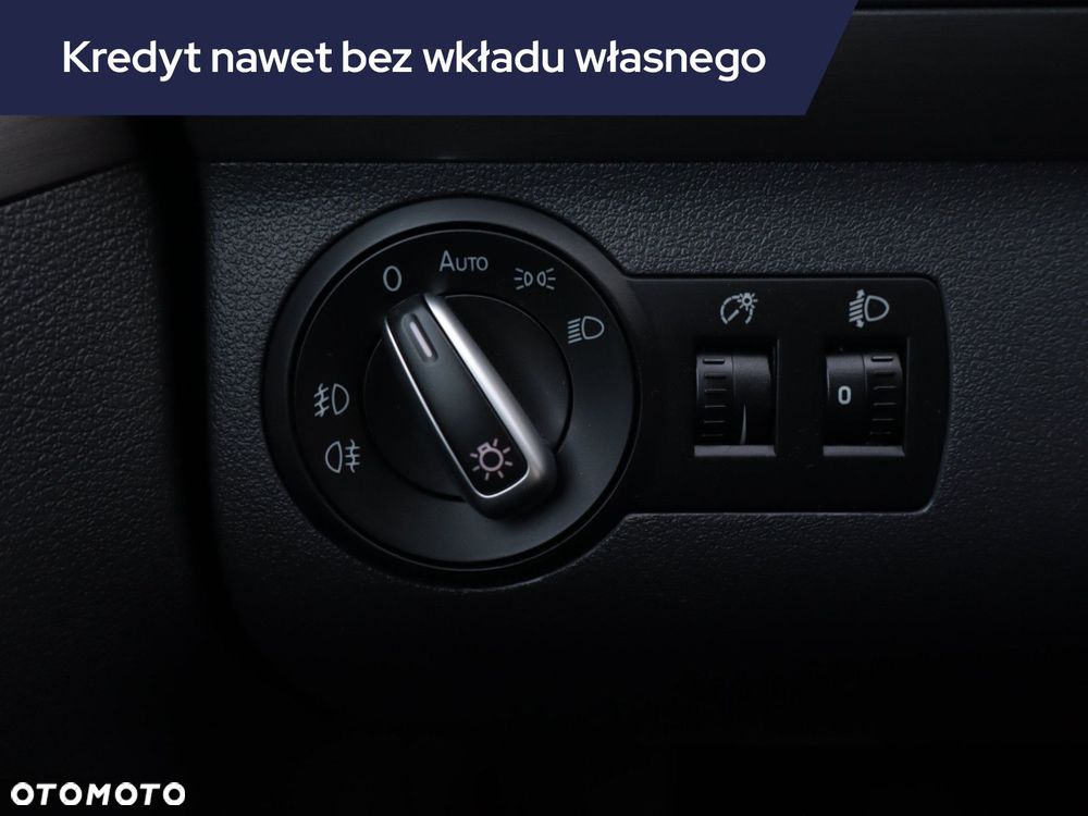 Volkswagen Touran - 19