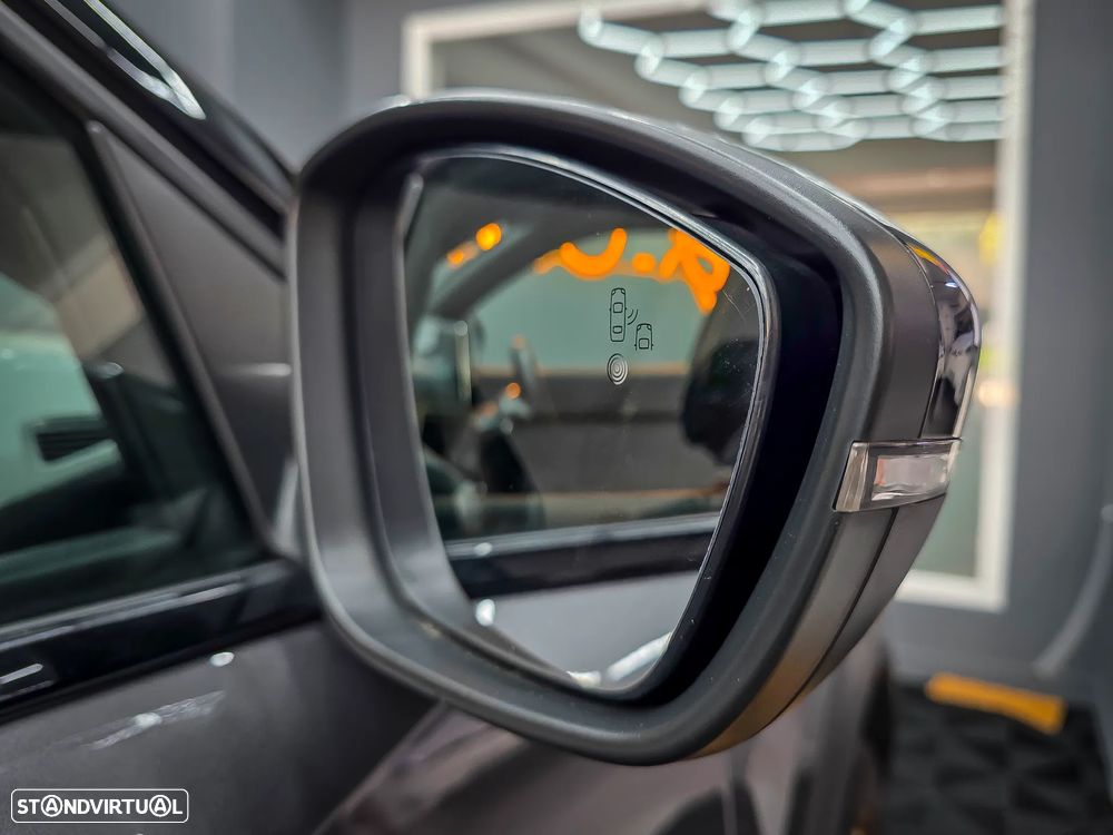 Peugeot 2008 1.2 PureTech GT Line - 19
