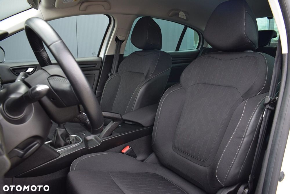 Renault Megane - 11