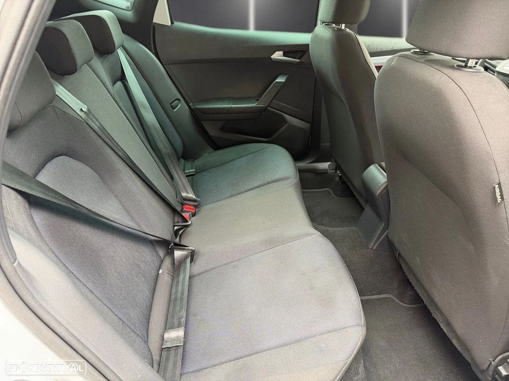 SEAT Arona 1.0 TSI FR - 13