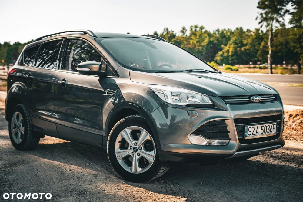 Ford Kuga - 4