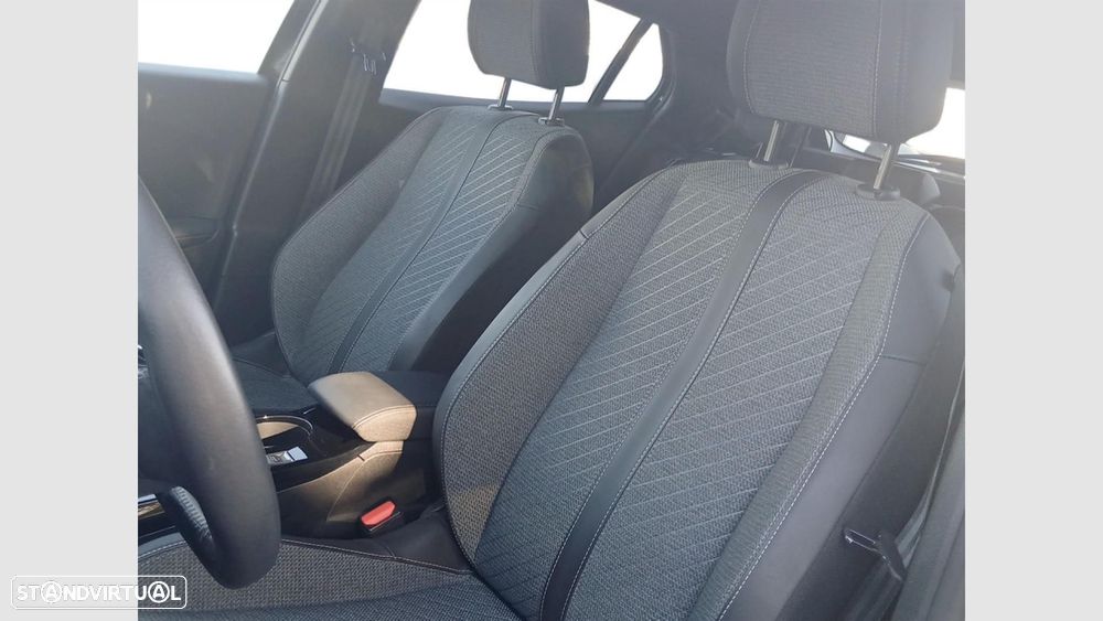 Peugeot 2008 - 13