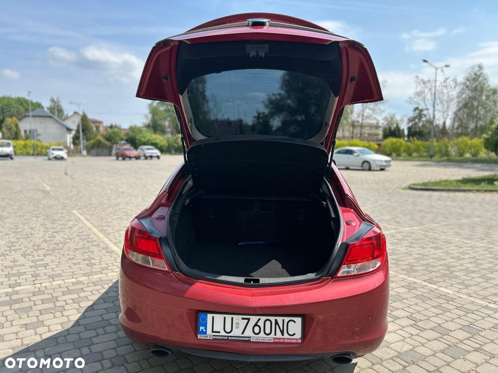 Opel Insignia - 10