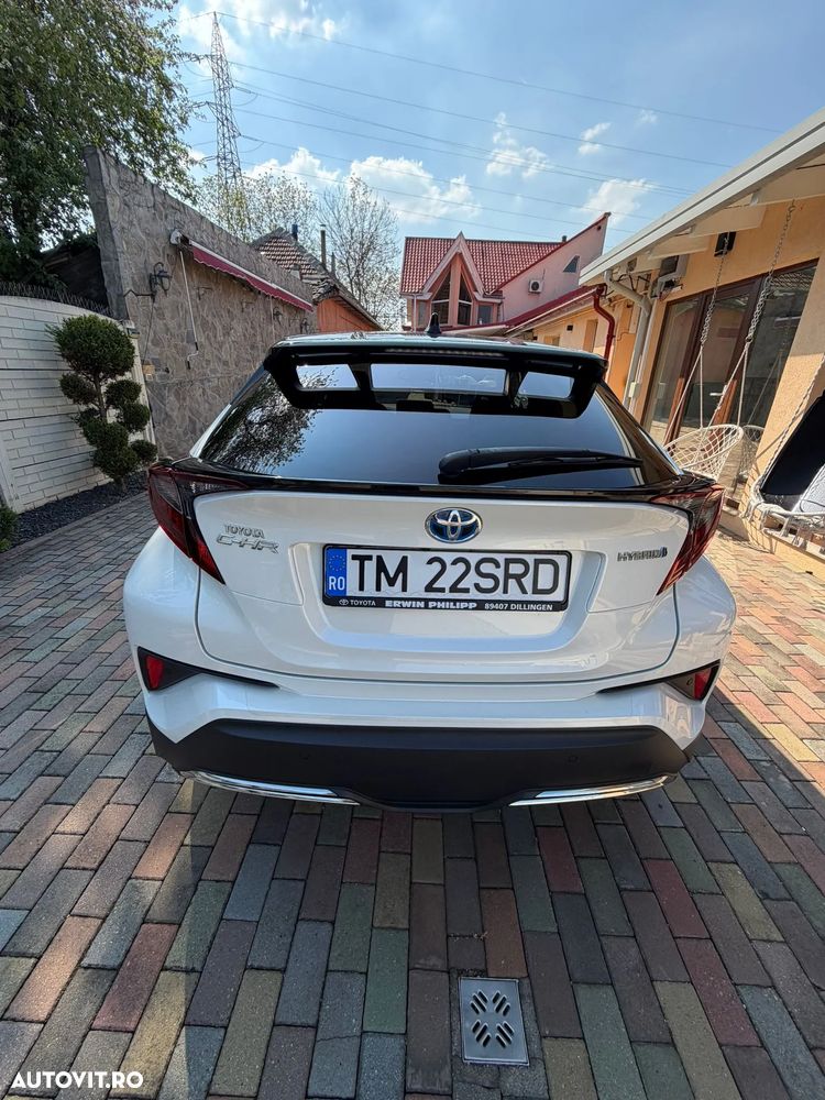 Toyota C-HR - 12