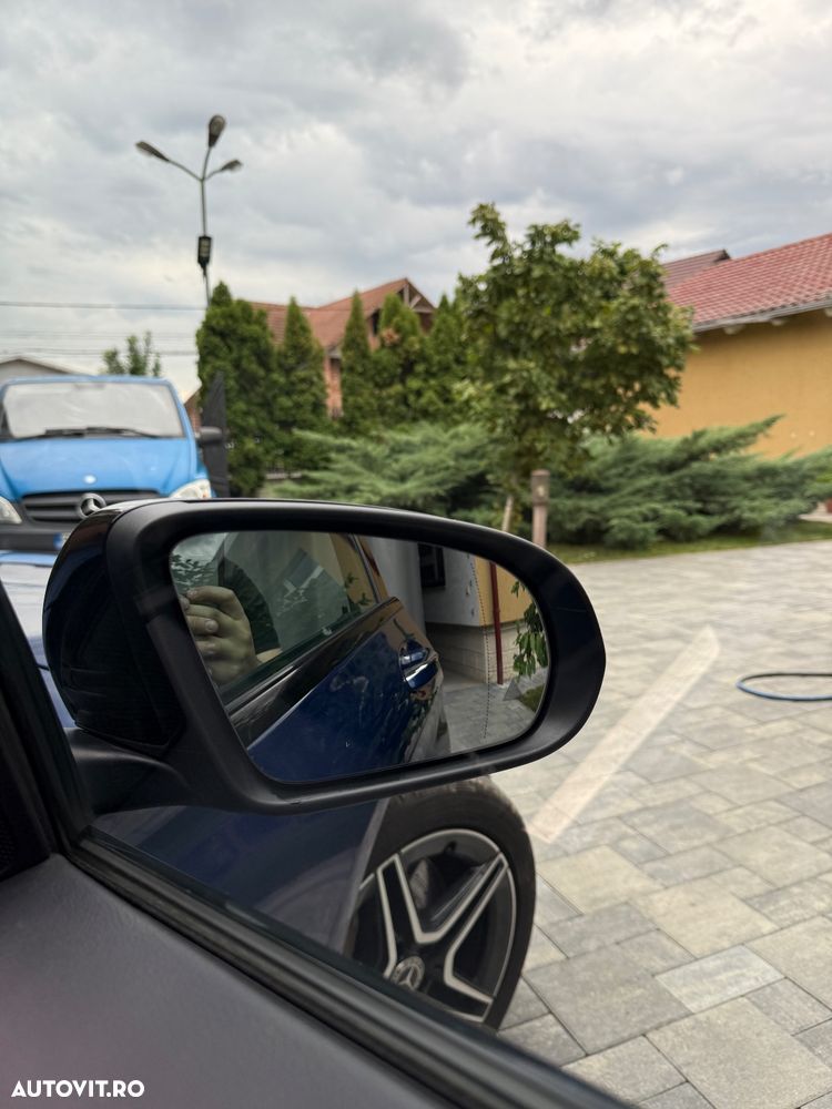 Mercedes-Benz C 300 e T 9G-TRONIC AMG Line - 11