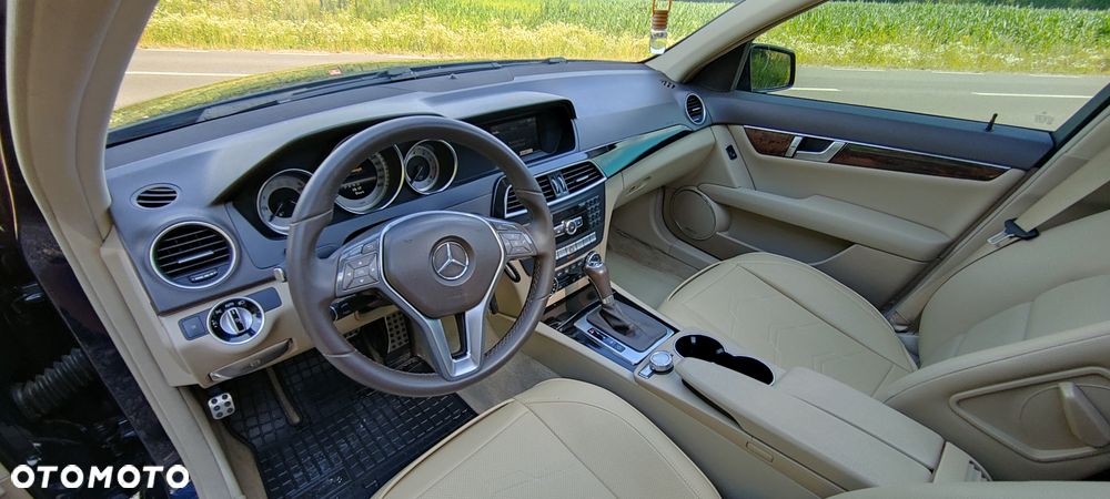 Mercedes-Benz Klasa C - 8