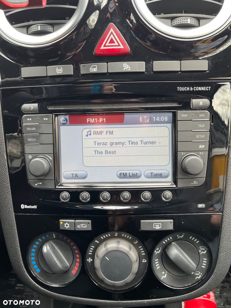 Opel Corsa 1.2 16V Enjoy - 19