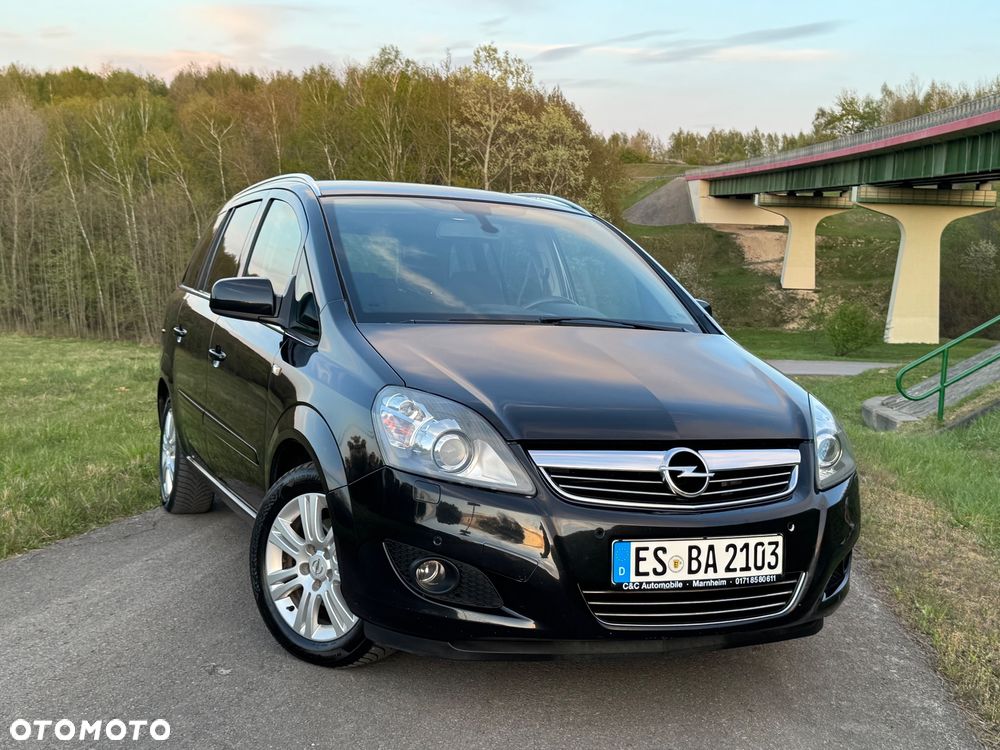 Opel Zafira 1.8 Family - 2