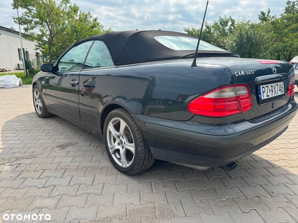Mercedes-Benz CLK - 6