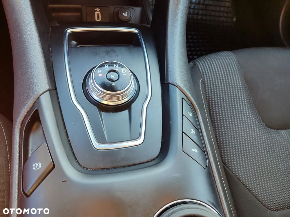 Ford Mondeo 2.0 EcoBlue Titanium - 16