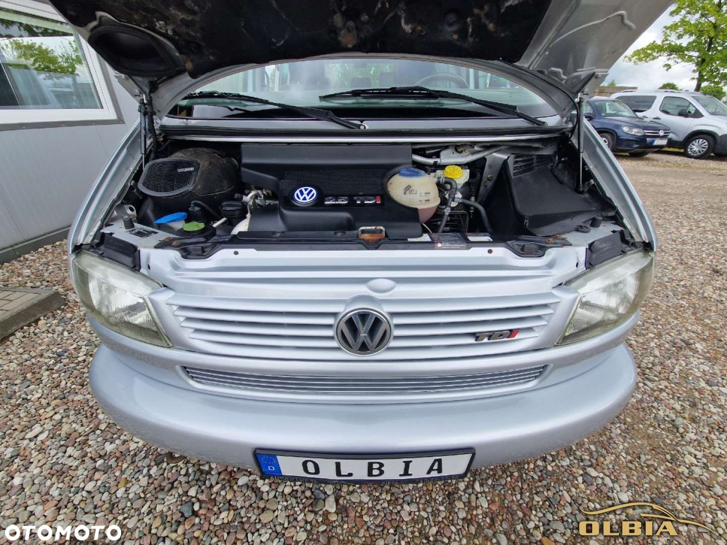 Volkswagen Multivan - 28