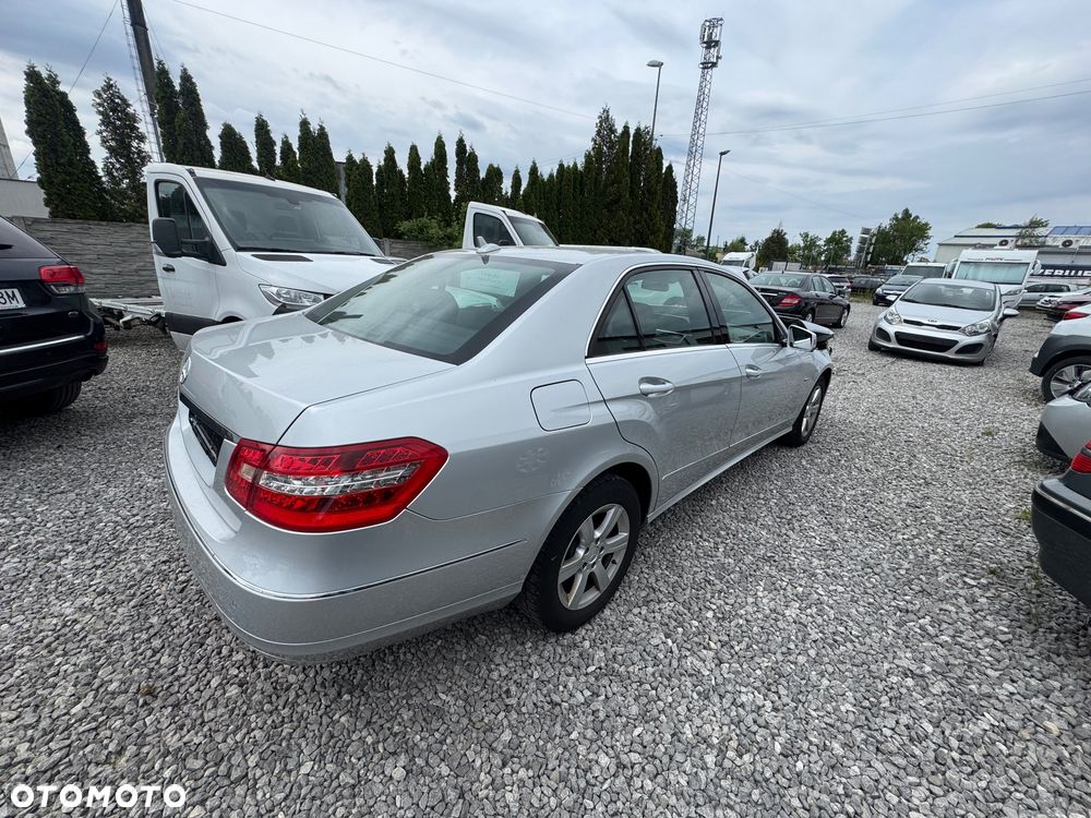 Mercedes-Benz Klasa E - 3