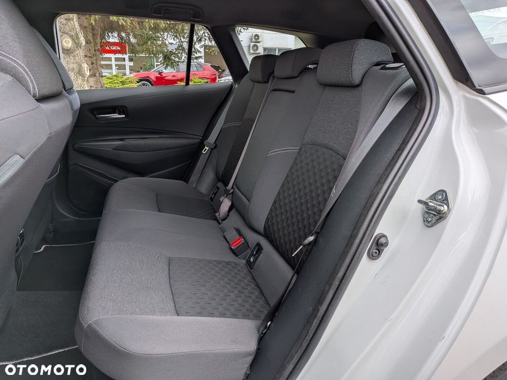 Toyota Corolla 1.8 Hybrid Comfort - 24
