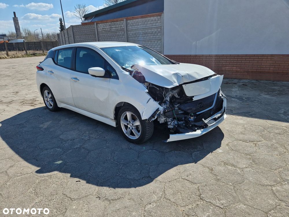 Nissan Leaf 40 kWh Tekna - 3