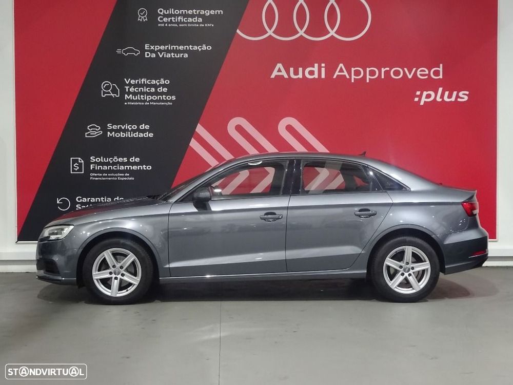 Audi A3 Limousine 30 TDI - 2