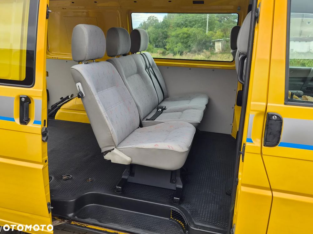 Volkswagen Transporter T4 2.5TDI MIXT 6-Cio Osobowy - 8