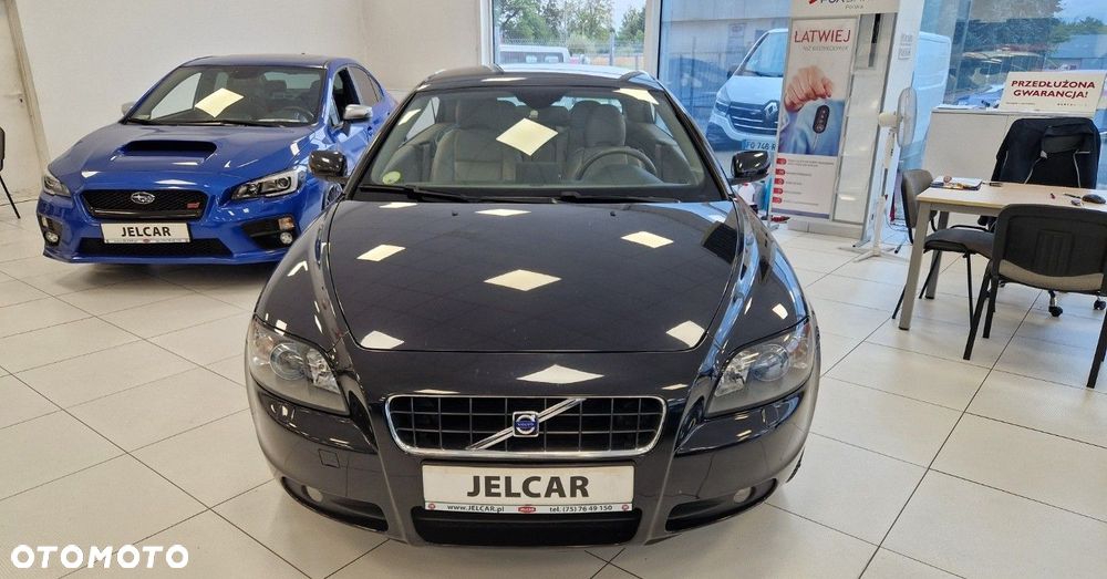 Volvo C70 - 25