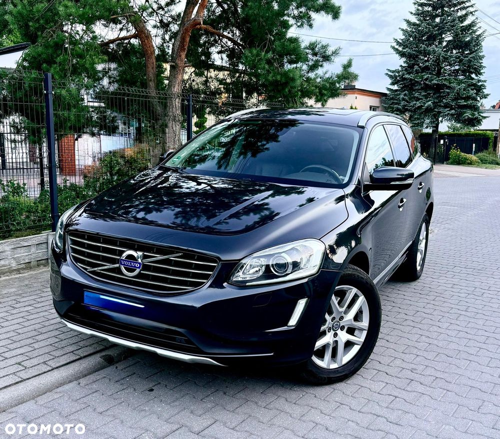 Volvo XC 60 D4 Momentum Pro - 1
