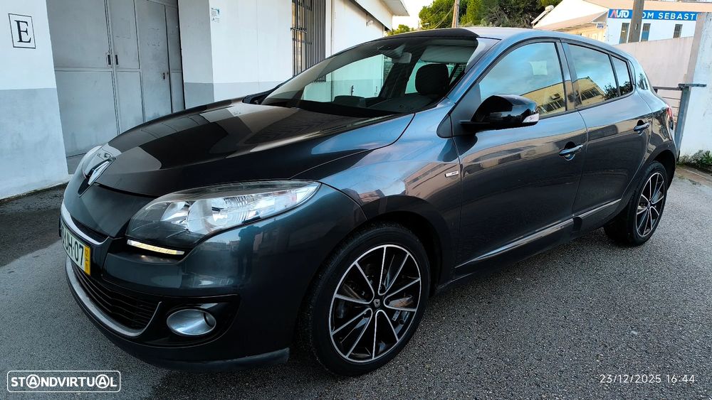 Renault Mégane ENERGY dCi 110 Start & Stop Bose Edition - 44