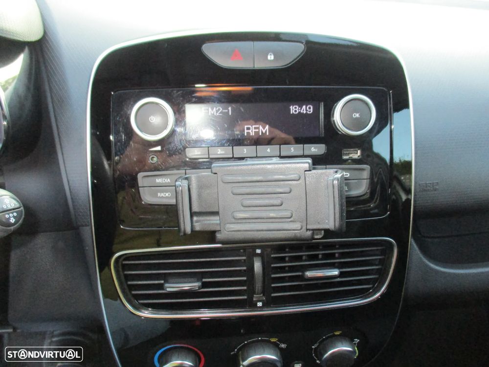 Renault Clio 1.5 dCi Zen - 17