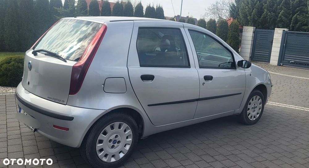 Fiat Punto 1.2 8V - 6