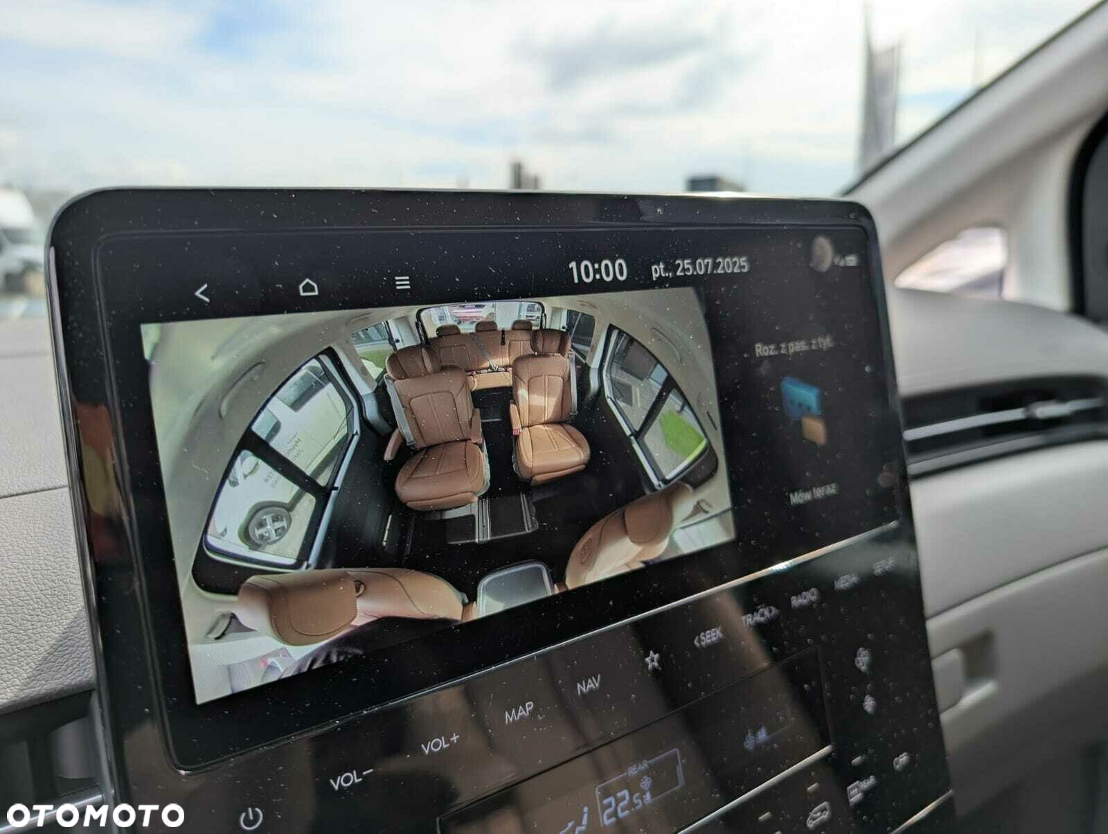 Hyundai Staria - 18