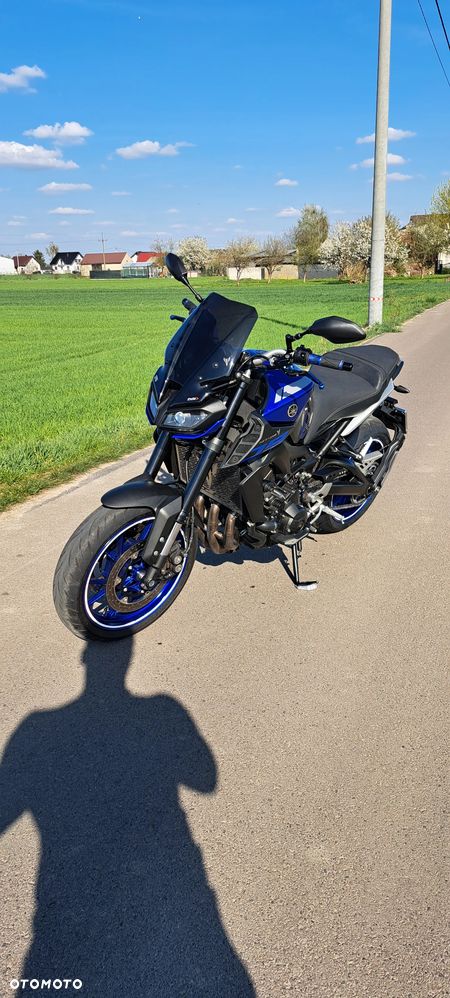 Yamaha MT - 2