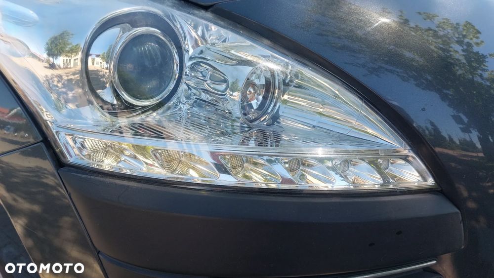Peugeot 3008 1.6 HDi Premium - 23