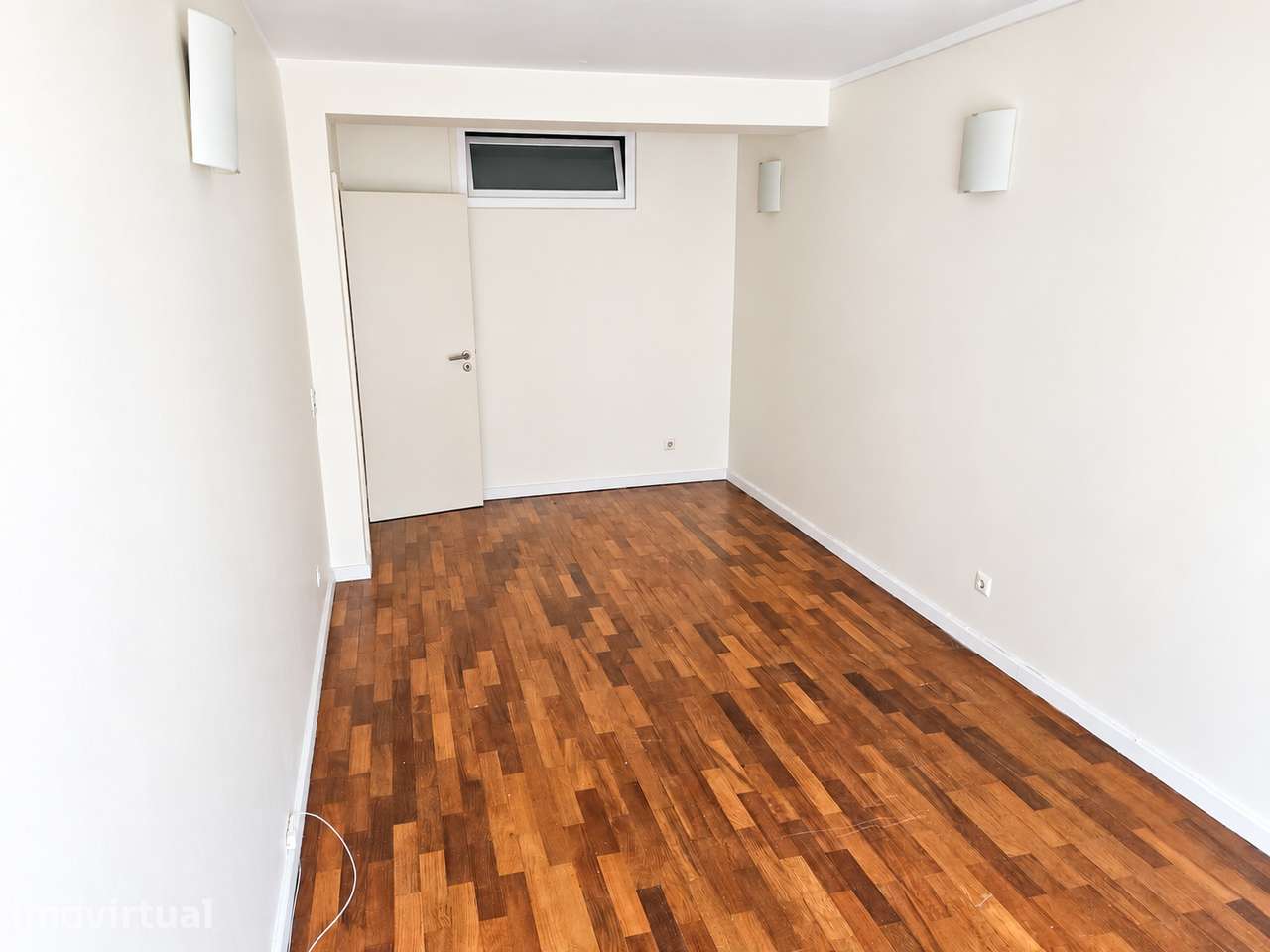 Arrendamento de apartamento T2 +1 a Cedofeita - Grande imagem: 2/9