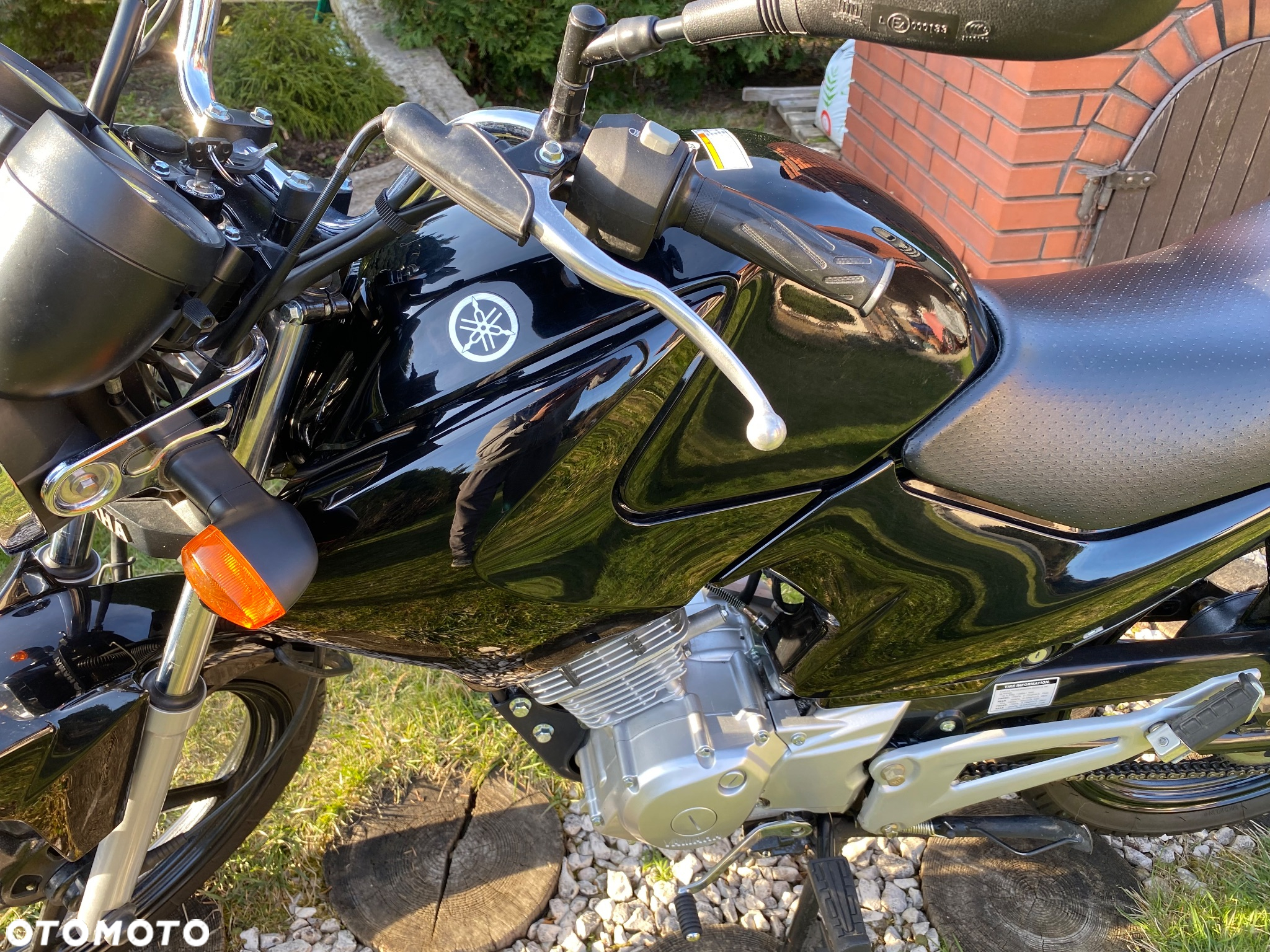 Yamaha YBR - 8