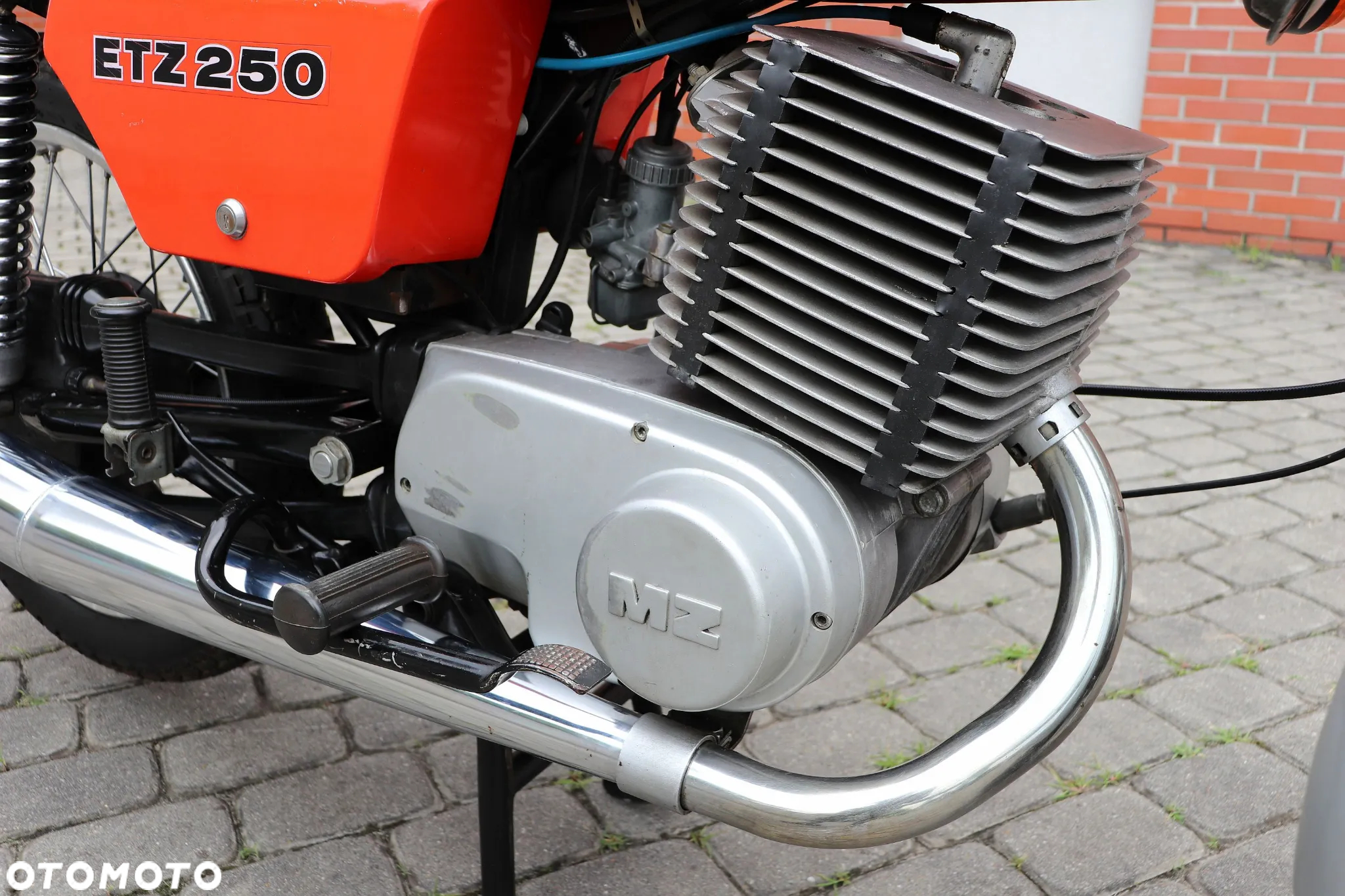 MZ ETZ - 16