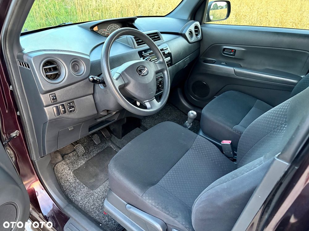 Daihatsu Materia - 14